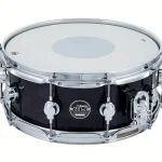 Avis et Test Caisse-Claire DW 14″x5,5″ SN Performance Ebony