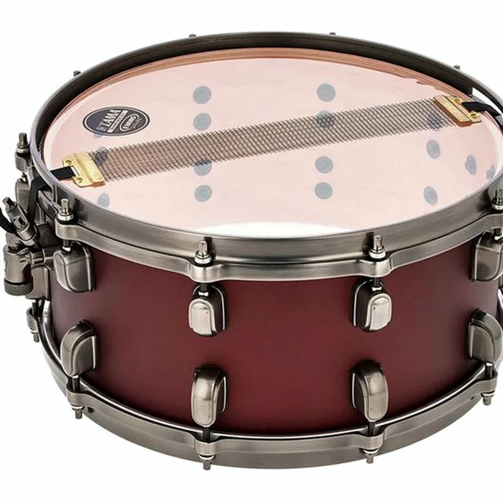 Avis et Test Caisse-Claire Tama 14″x6,5″ Starcl. Maple Sn. FBM
