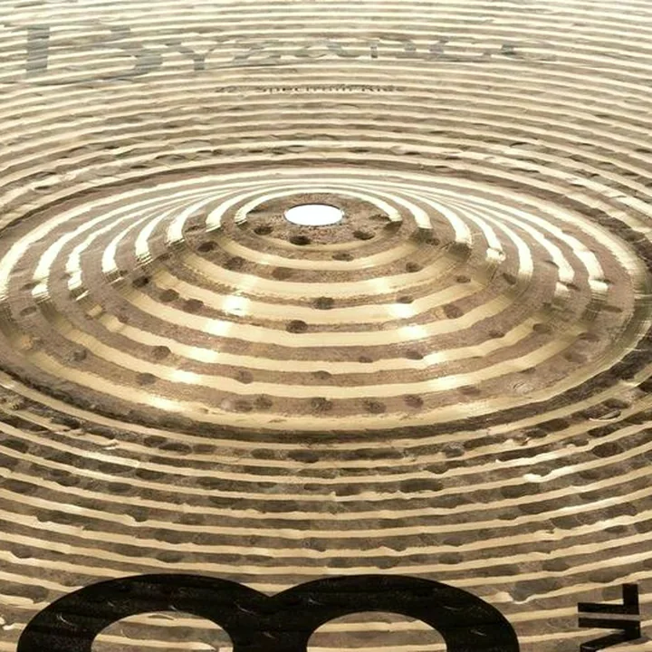 Avis et Test cymbale Meinl 22″ Byzance Dark Spectrum Ride