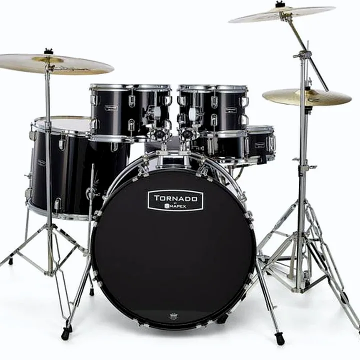 Avis et Test de la batterie Acoustique Mapex Tornado Studio Zildjian Set BK