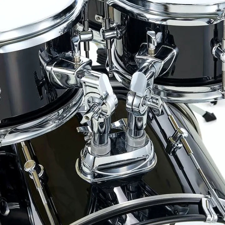 Avis et Test de la batterie Acoustique Pearl Roadshow Jr. Jet Black
