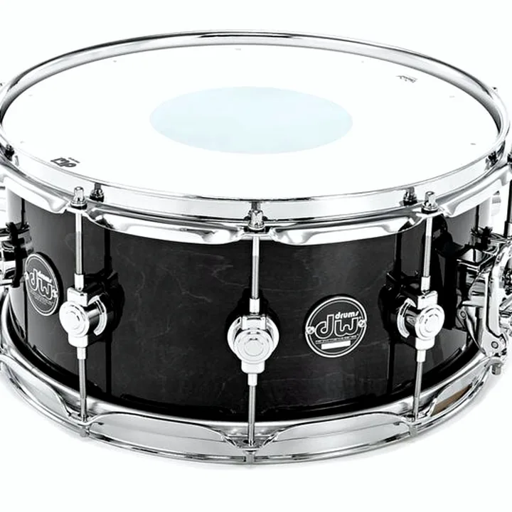 Avis et Test DW 14″x6,5″ SN Performance Ebony