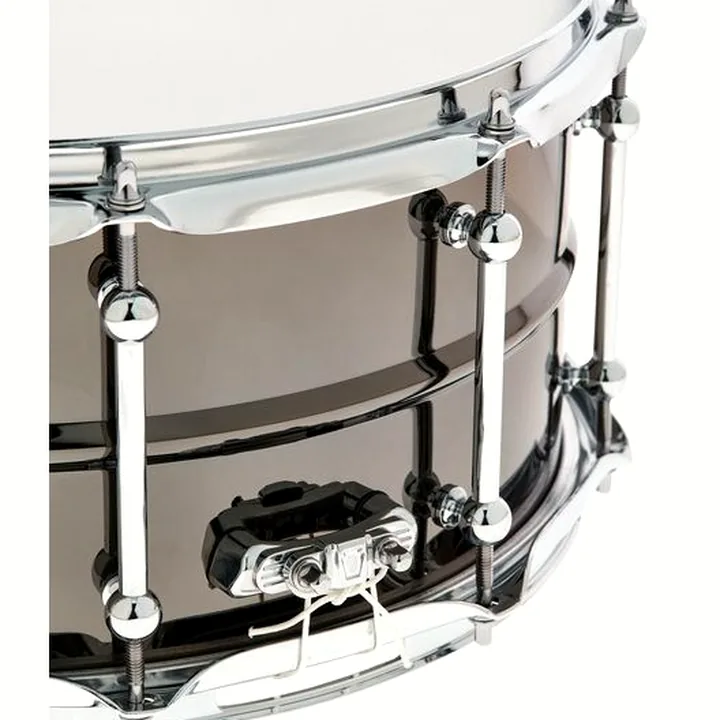 Avis et Test Ludwig LU6514C 14″x6,5″ Univers.Brass