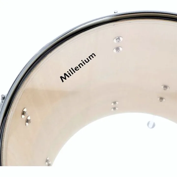 Avis et Test : Millenium Focus 16″x14″ Floor Tom Red