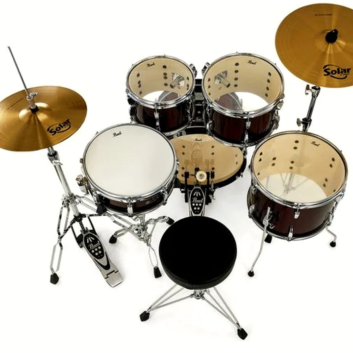 Avis & Test Batterie Acoustique Pearl Roadshow 18″ Red Wine