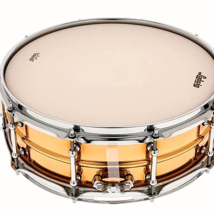 Avis, Test : Caisse-claire Ludwig 14″x05″ LB550T Bronze PhonicAvis et Test : Caisse-claire Ludwig 14″x05″ LB550T Bronze Phonic