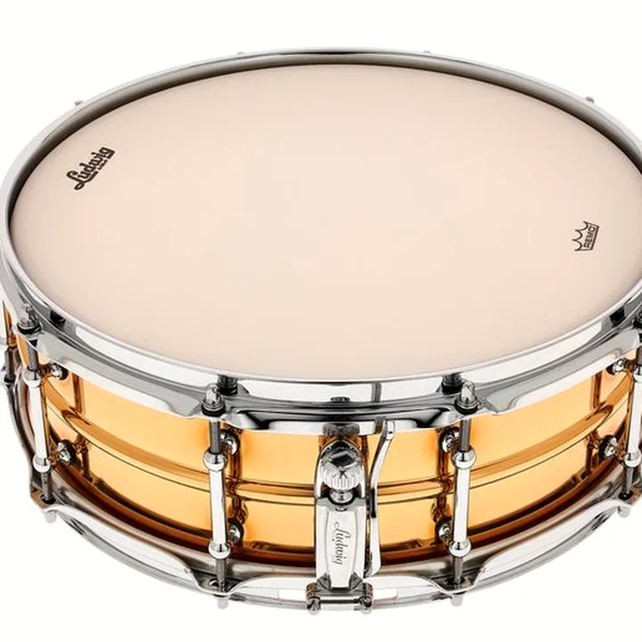Avis, Test : Caisse-claire Ludwig 14″x05″ LB550T Bronze PhonicAvis et Test : Caisse-claire Ludwig 14″x05″ LB550T Bronze Phonic