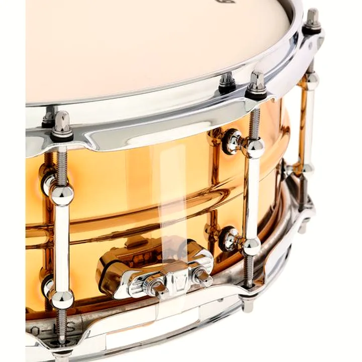 Avis, Test : Caisse-claire Ludwig 14″x05″ LB550T Bronze PhonicAvis et Test : Caisse-claire Ludwig 14″x05″ LB550T Bronze Phonic