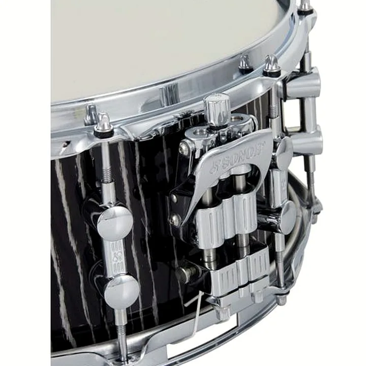 Avis & Test Caisse Claire Sonor 14″x06″ ProLite Snare Ebony