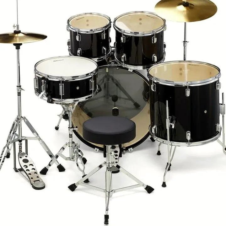 Avis & Test de la batterie acoustique Millenium Focus 20 Drum Set Black