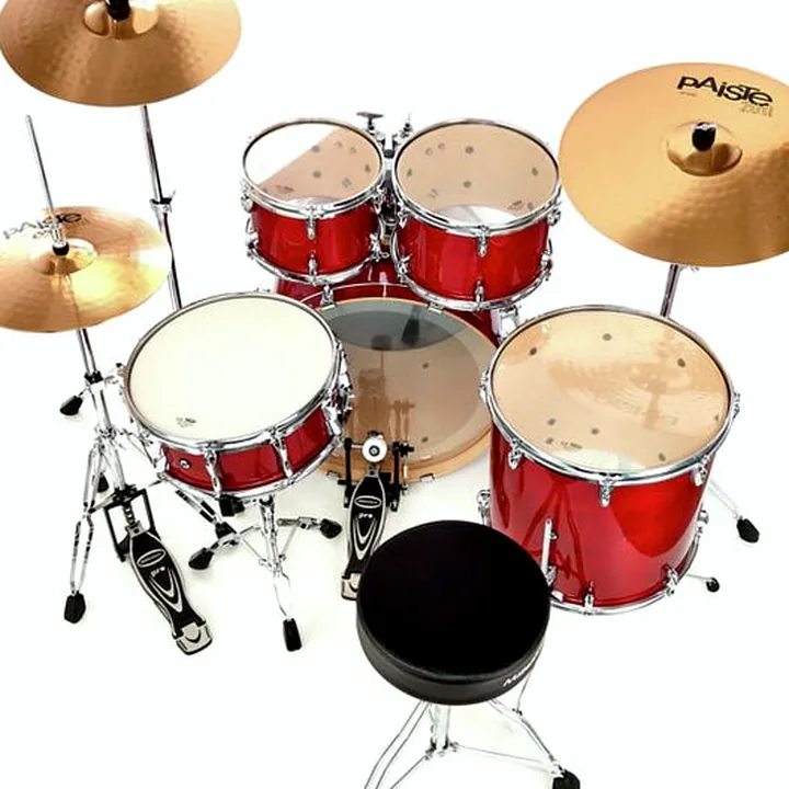 Avis & Test de la batterie acoustique Yamaha Stage Custom Stand. CR- Bundle
