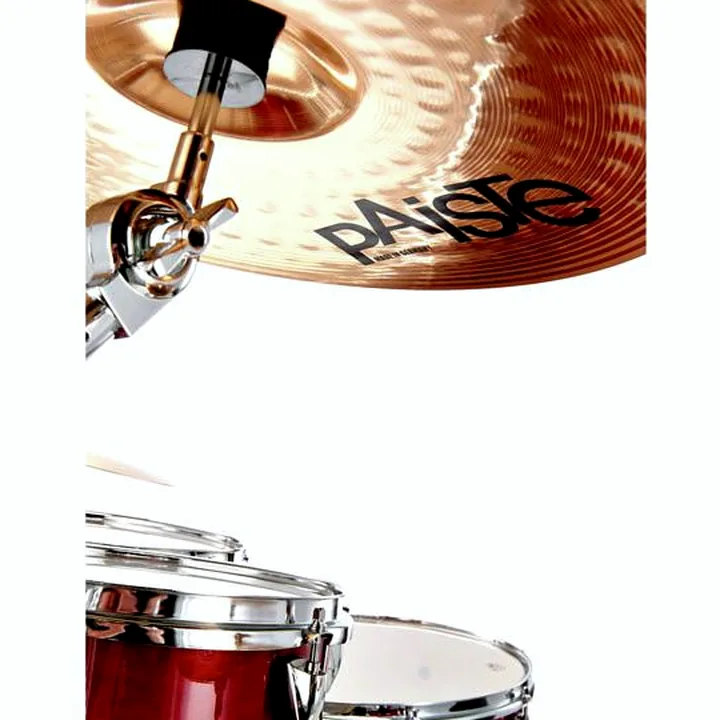 Avis & Test de la batterie acoustique Yamaha Stage Custom Stand. CR- Bundle