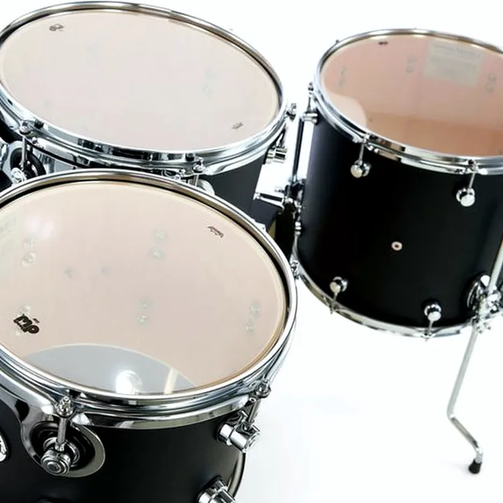 Avis & Test DW Design Shell Pack Black