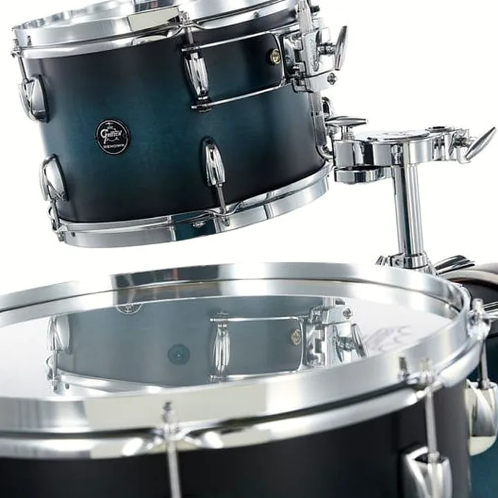 Avis & Test Gretsch Drums Renown Maple Jazz -SABB