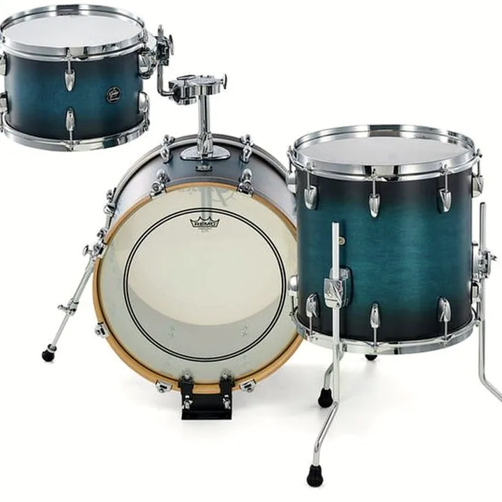 Avis & Test Gretsch Drums Renown Maple Jazz -SABB