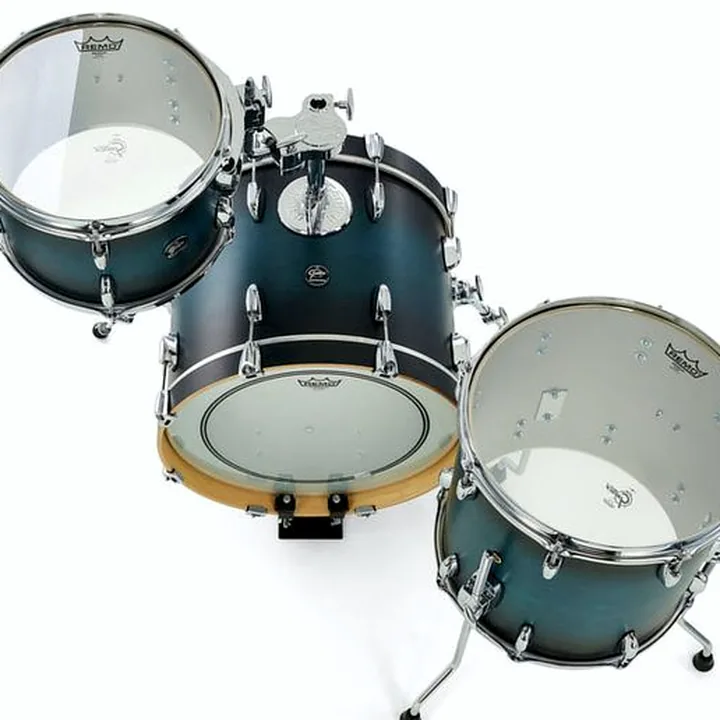 Avis & Test Gretsch Drums Renown Maple Jazz -SABB