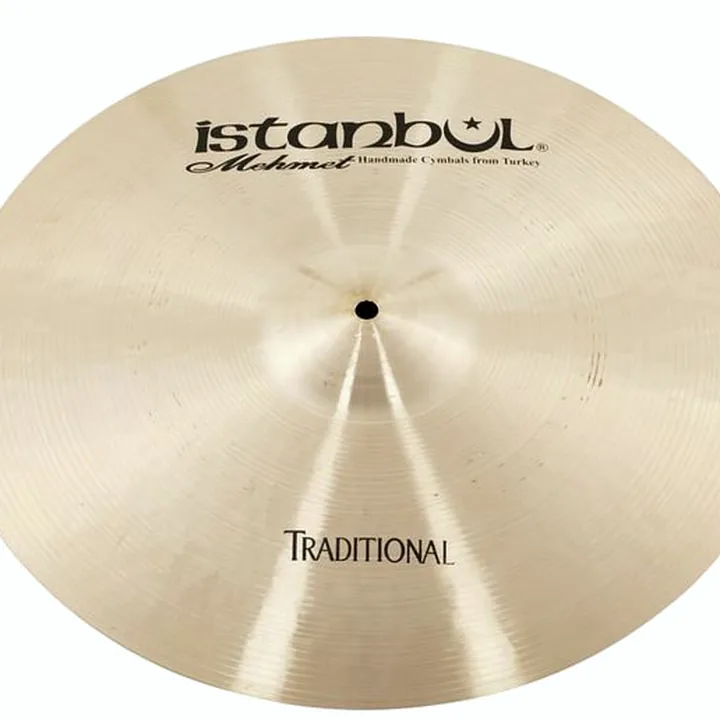 Avis & Test : Istanbul Mehmet 18″ Medium Crash Traditional