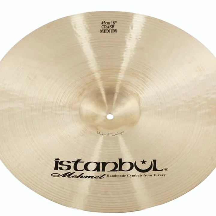 Avis & Test : Istanbul Mehmet 18″ Medium Crash Traditional