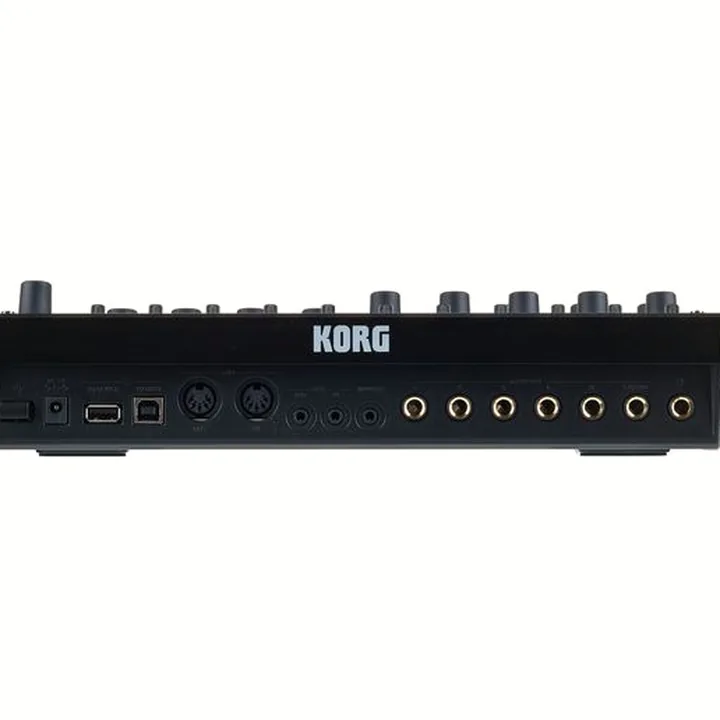 Avis, Test : Korg Drumlogue
