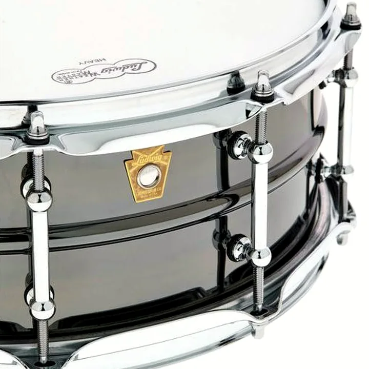 Avis & Test Ludwig LB416BT 14″x5″ Black Beauty