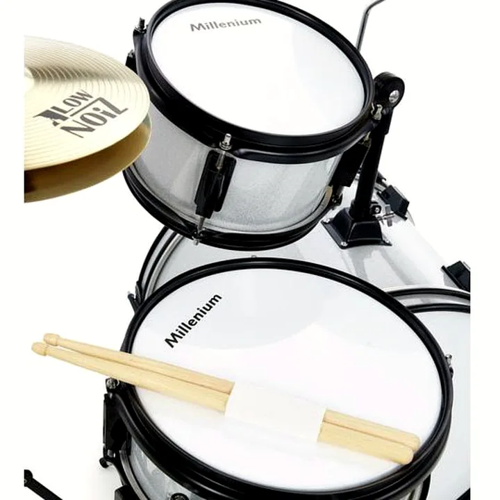 Batterie acoustique Millenium Youngster Drum Set Silver , Test & Avis