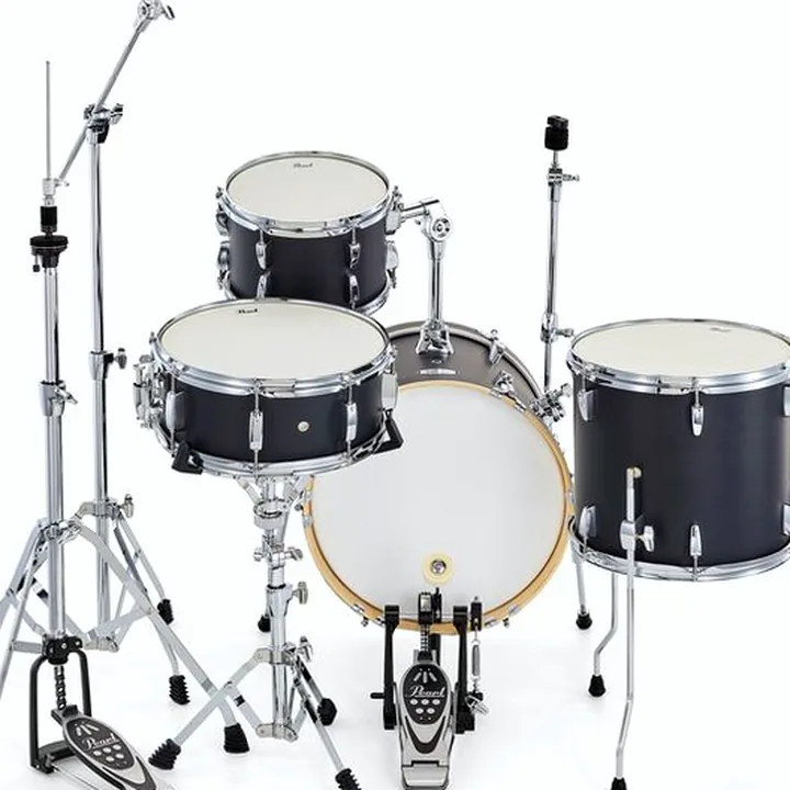 Batterie acoustique Pearl Midtown Matte Black / Test, Comparatif et Avis