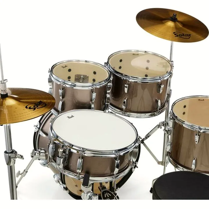 Batterie acoustique Pearl Roadshow 18″ Bronze Metalic Comparatif, Test & Avis