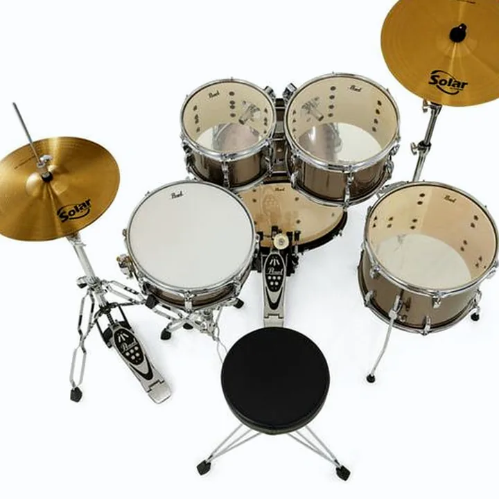 Batterie acoustique Pearl Roadshow 18″ Bronze Metalic Comparatif, Test & Avis