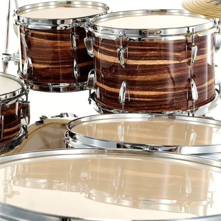 Batterie acoustique Tama Imperialstar 22″ 6pcs -CTW – Test, Avis & Comparatif