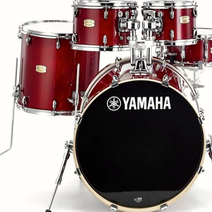Batterie acoustique Yamaha Stage Custom Studio -CR Bundle Comparatif, Test & Avis