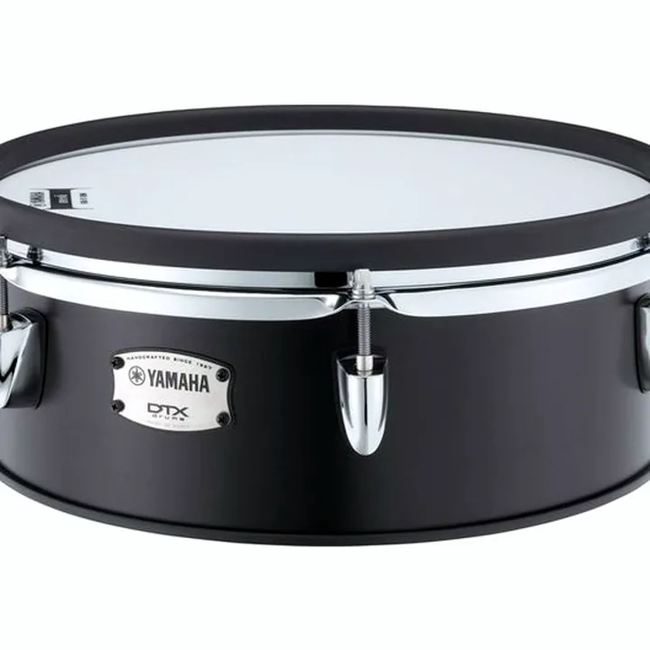 Batterie Électronique Yamaha DTX10K-M Black Forest Bundle Comparatif, Test, Avis