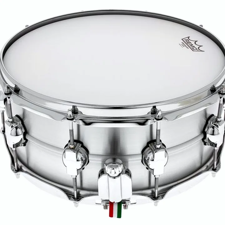 Caisse-claire DS Drum 14″x6″ Seamless Aluminium , Comparatif, Test & Avis