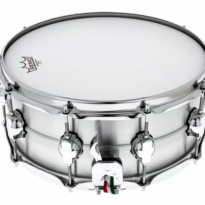 Caisse-claire DS Drum 14″x6″ Seamless Aluminium , Comparatif, Test & Avis