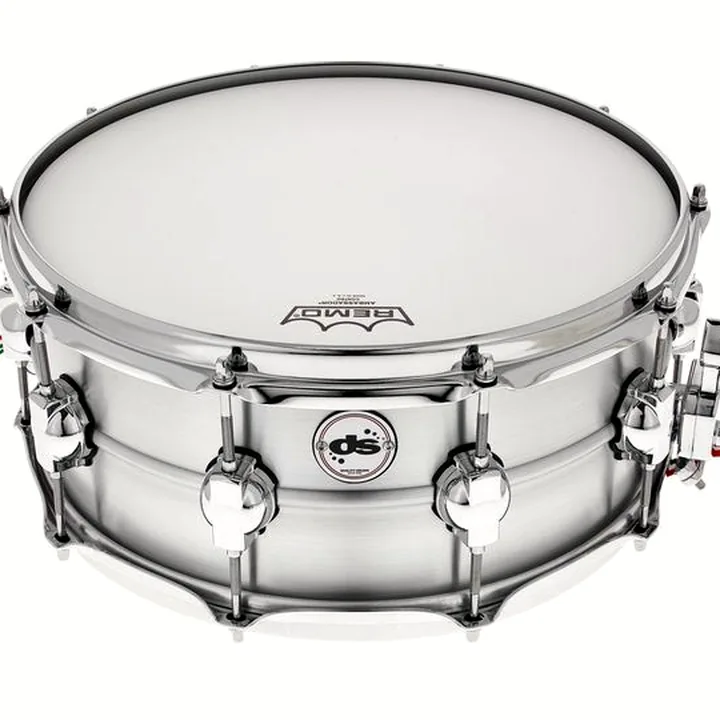 Caisse-claire DS Drum 14″x6″ Seamless Aluminium , Comparatif, Test & Avis