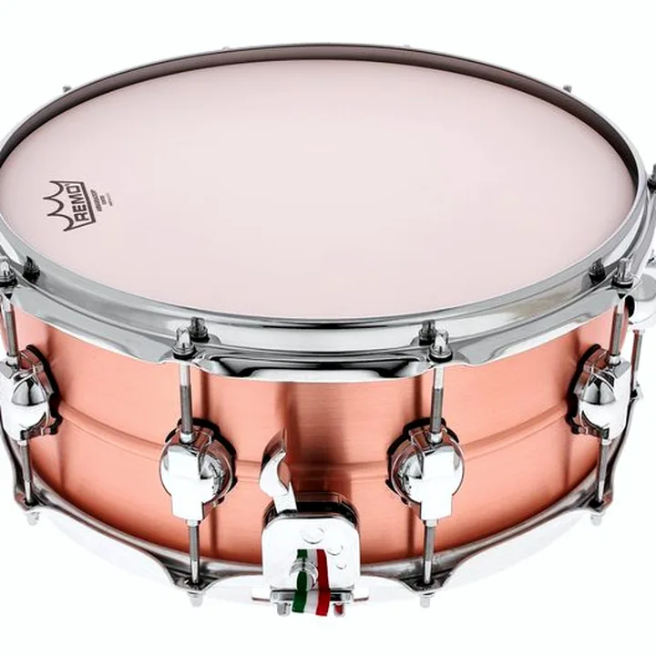 Caisse-claire DS Drum 14″x6″ Seamless Cooper Snare – Comparatif, Avis et Test