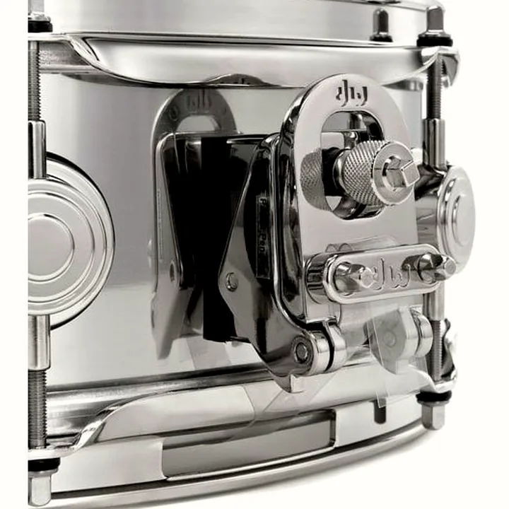 Caisse-Claire DW 13″x4,5″ Stainless Steel Snare Test, Avis & Comparatif