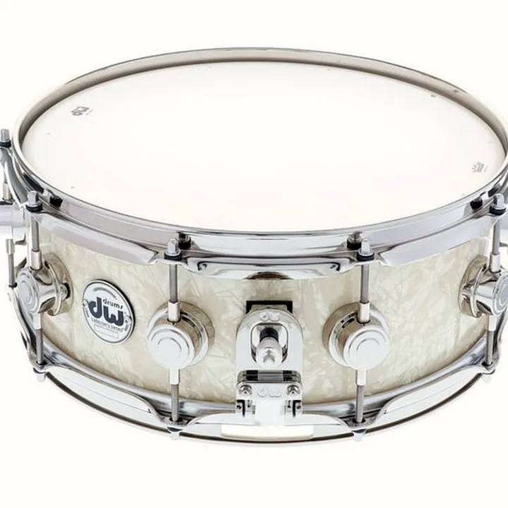 Caisse-Claire DW 14″x05″ Finish Ply Snare Maple / Test, Comparatif, Avis