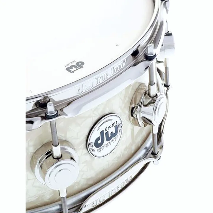 Caisse-Claire DW 14″x05″ Finish Ply Snare Maple / Test, Comparatif, Avis