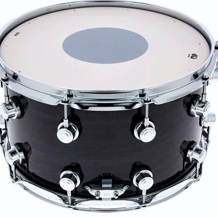 Caisse Claire DW 14″x08″ Performance Sn. Ebony Test & Avis