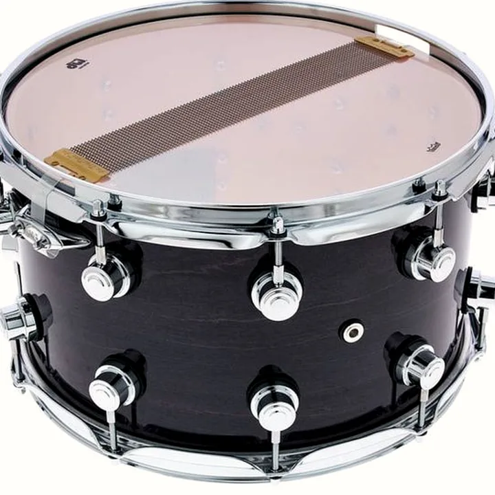 Caisse Claire DW 14″x08″ Performance Sn. Ebony Test & Avis