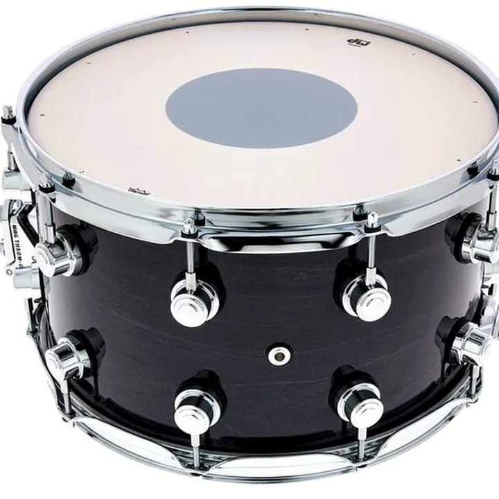 Caisse Claire DW 14″x08″ Performance Sn. Ebony Test & Avis