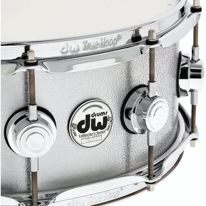 Caisse-claire DW 14″x5,5″ Aluminium Snare Avis, Comparatif et Test