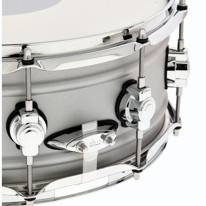 Caisse-claire DW 14″x5,5″ Design Aluminium SD / Avis, Test, Comparatif
