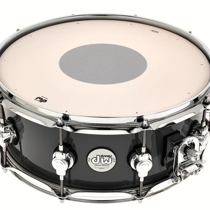 Caisse-claire DW 14″x5,5″ Design Steel Gray SD : Comparatif, Avis et Test