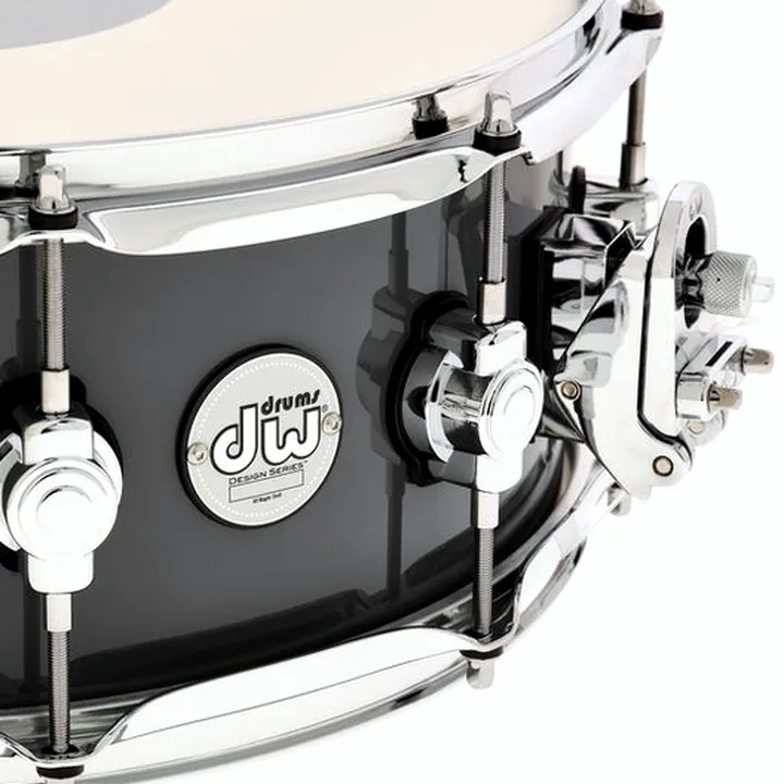 Caisse-claire DW 14″x5,5″ Design Steel Gray SD : Comparatif, Avis et Test