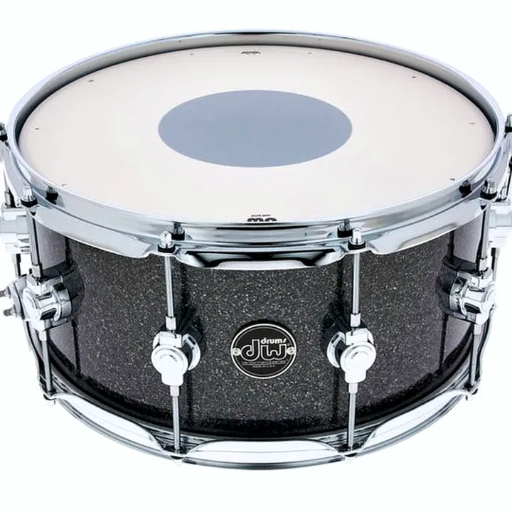 Caisse-Claire DW 14″x6,5″ SN Performance Pewter : Comparatif, Avis, Test