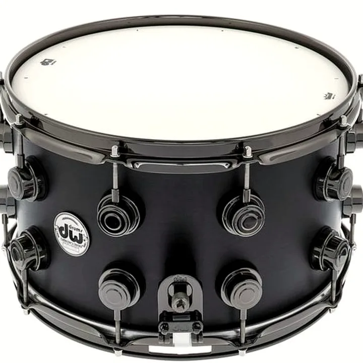 Caisse Claire DW Satin Oil 14″x08″ Ebony BN – Comparatif, Test et Avis