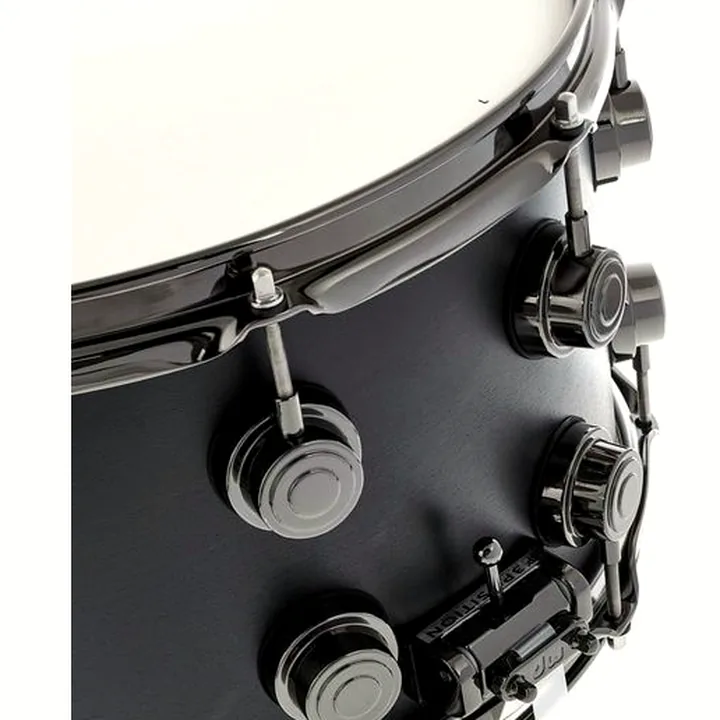 Caisse Claire DW Satin Oil 14″x08″ Ebony BN – Comparatif, Test et Avis