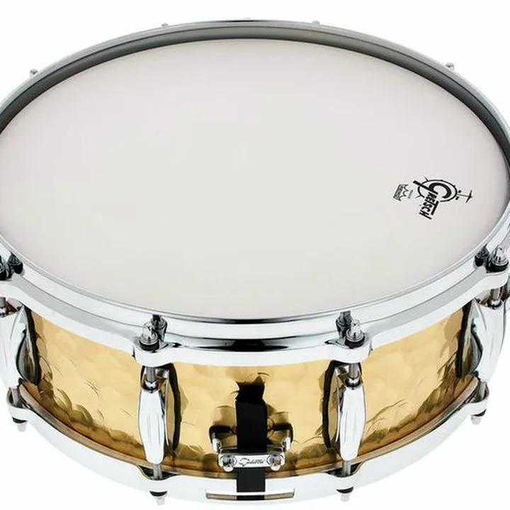 Caisse-Claire Gretsch Drums 14″x5″ Hammered Brass Snare Test, Comparatif & Avis