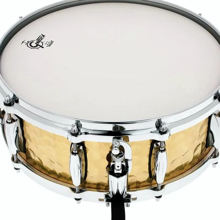 Caisse-Claire Gretsch Drums 14″x5″ Hammered Brass Snare Test, Comparatif & Avis